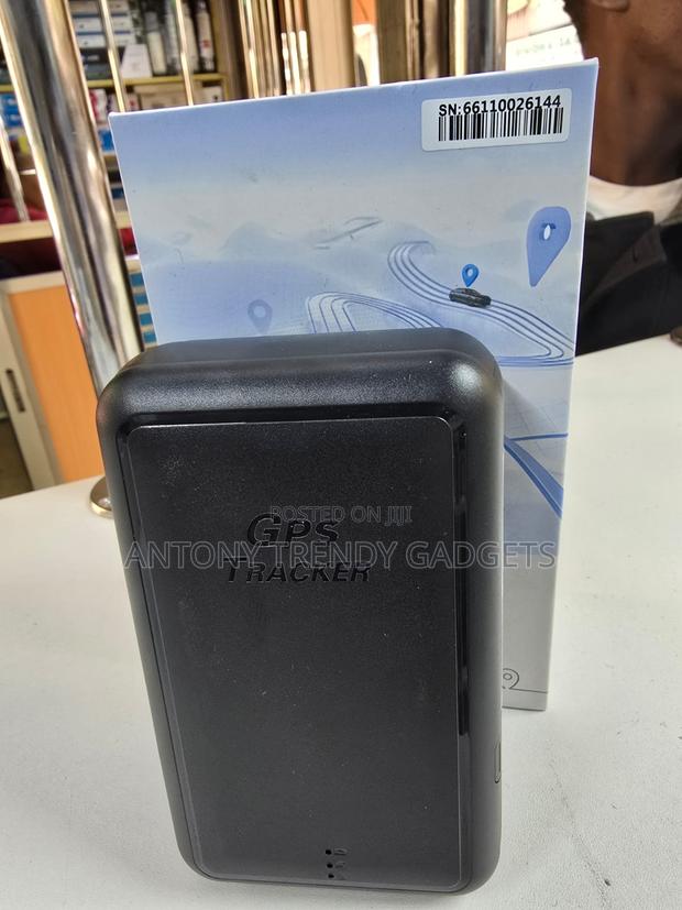 Gps Tracker Device With Real-time Global Tracking