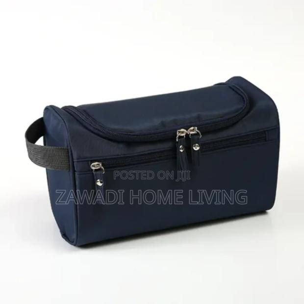 Travel Portable Cosmetic Bag - thumbnail 3