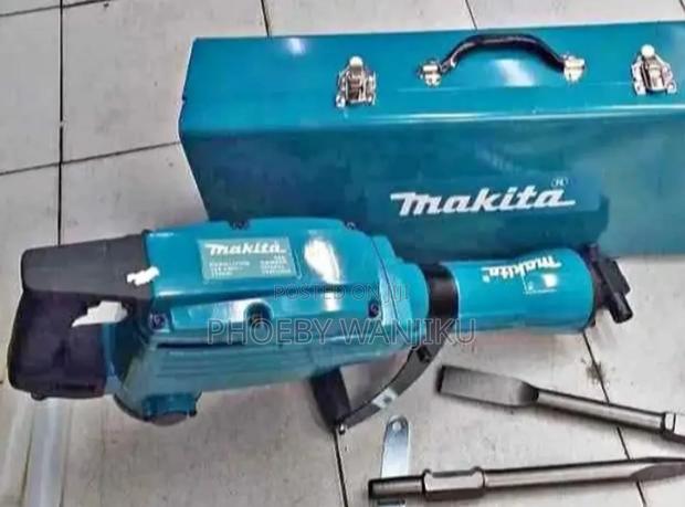 Makita Demolition Hammer - main view