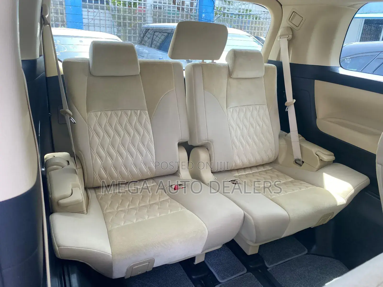 Toyota Alphard 2018 White