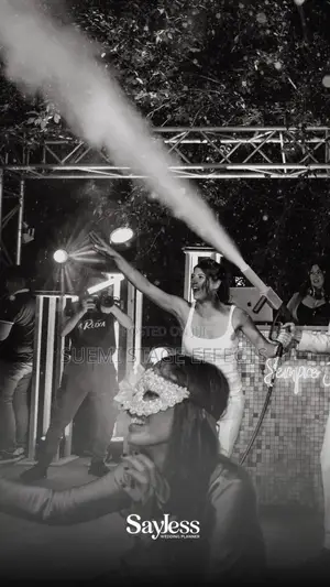 Smoke Gun for Weddings – Grand Entrances First Dances