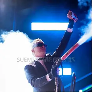 Co2 Smoke Gun for Concerts – Epic Stage Effect!