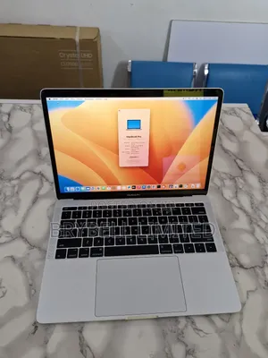 Laptop Apple MacBook Pro 2017 8GB Intel Core I5 SSD 256GB