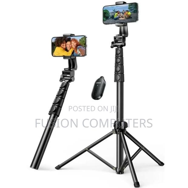Ugreen Lp680 Selfie Stick Tripod With Bluetooth Remote - main view