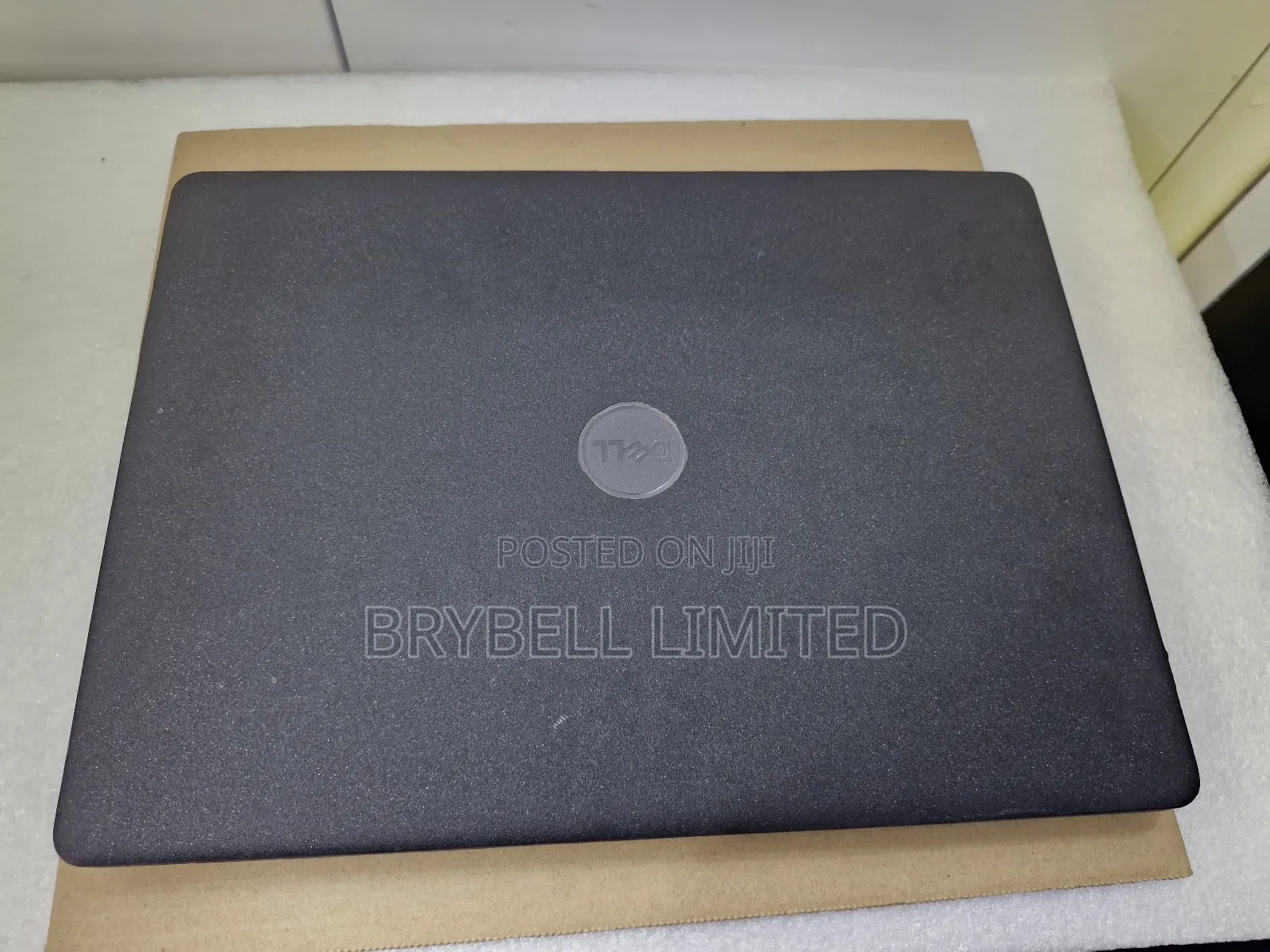 Laptop Dell Vostro 14 3000 8GB Intel Core I5 SSD 1T