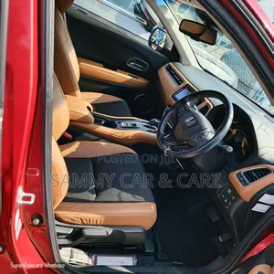 Honda Vezel 2018 Red