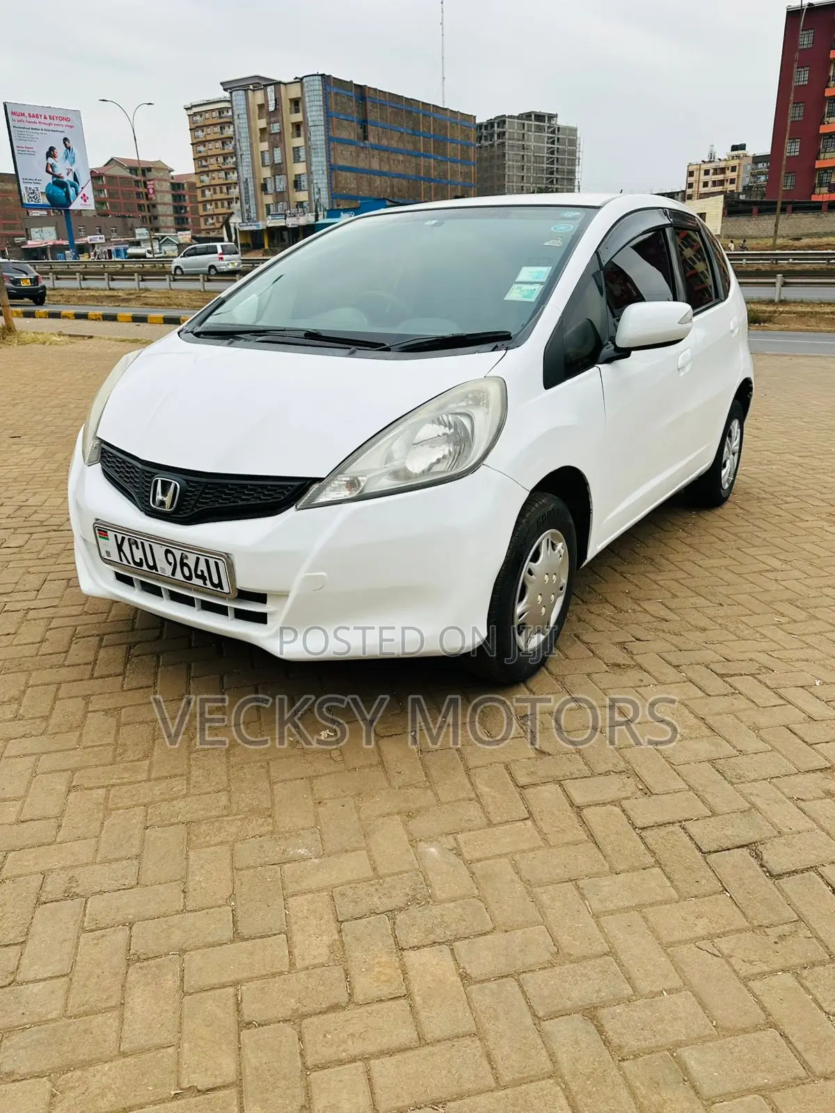 Honda Fit 2012 White