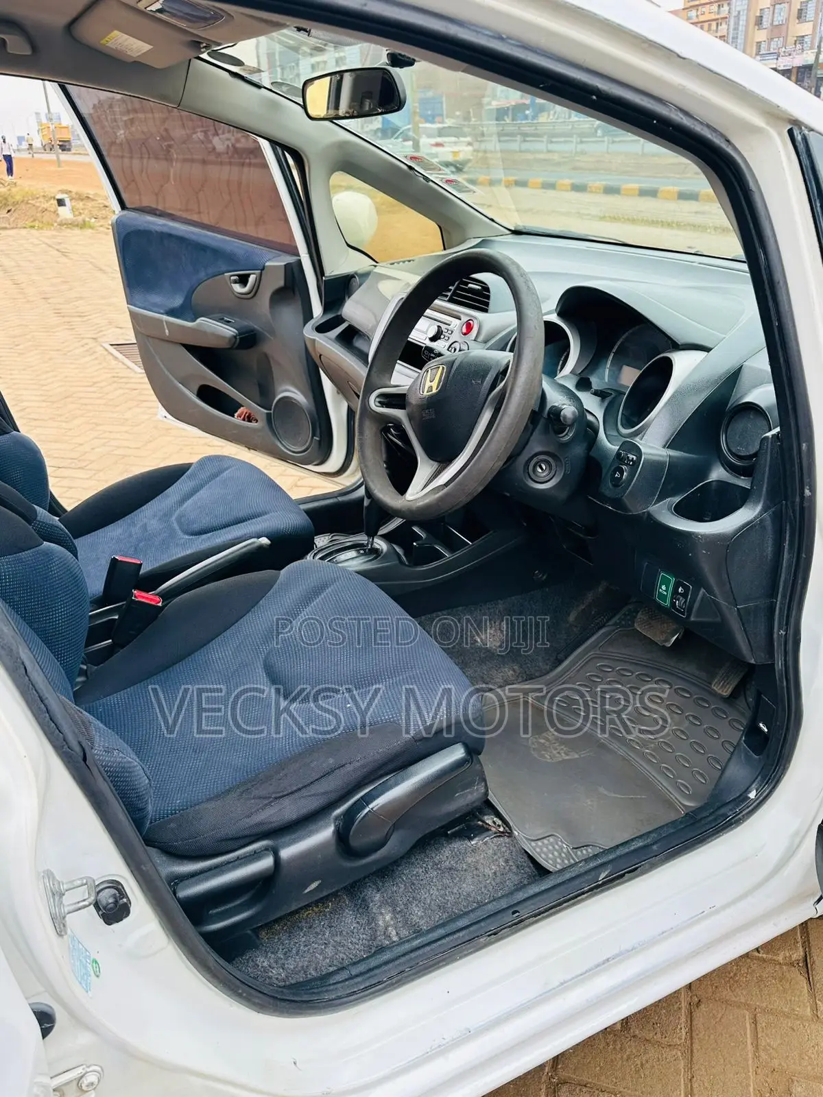 Honda Fit 2012 White