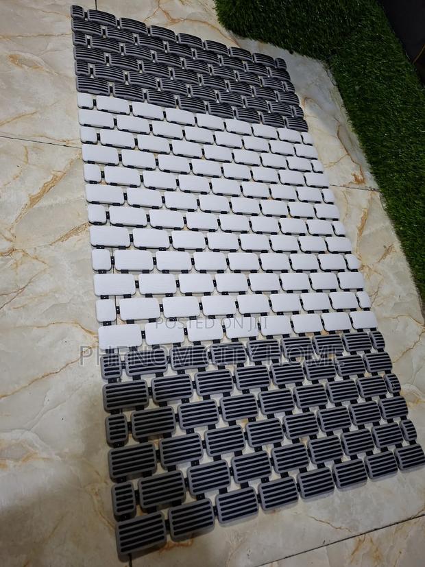 New High Quality Bathroom Mats - thumbnail 2