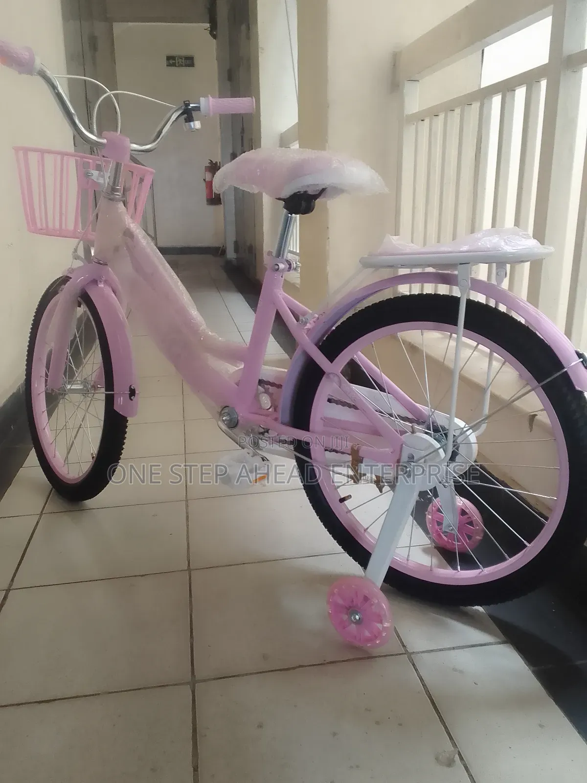 Girlish Design Size 20 Bike 8 to 12 Yrs
