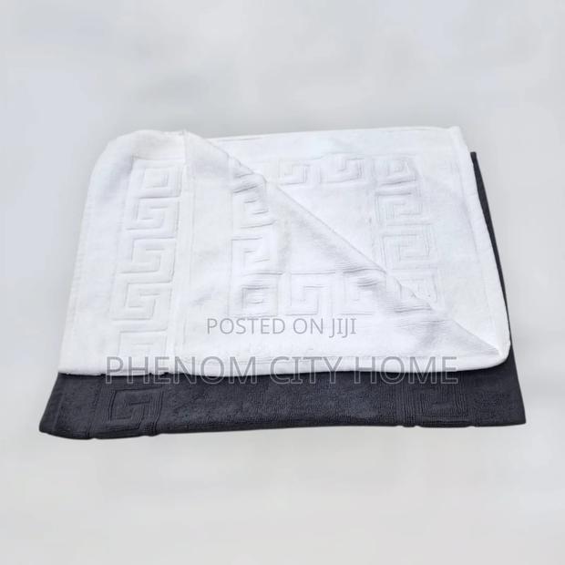 Quality Classic Bathroom Floor Towels - thumbnail 4