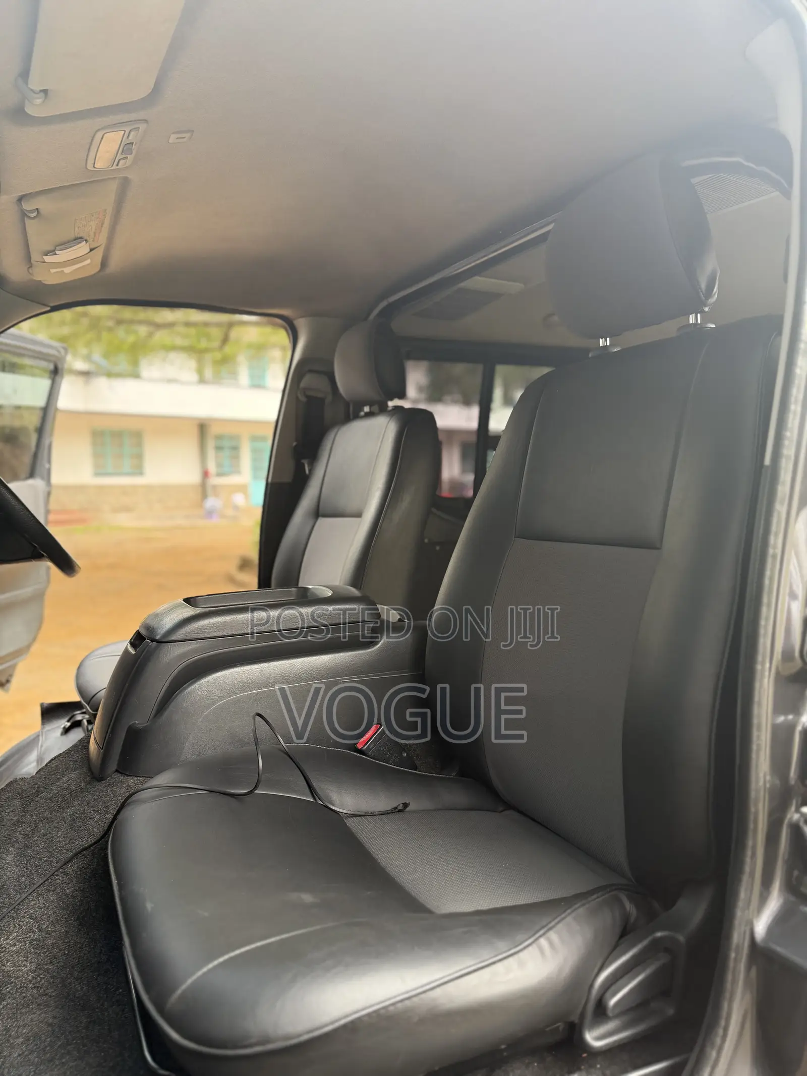 Executive 8 Seater Van for Hire