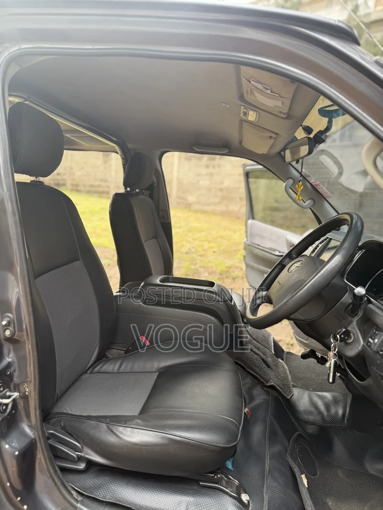 Executive 8 Seater Van for Hire