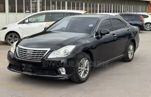 Toyota Crown 2011 Black