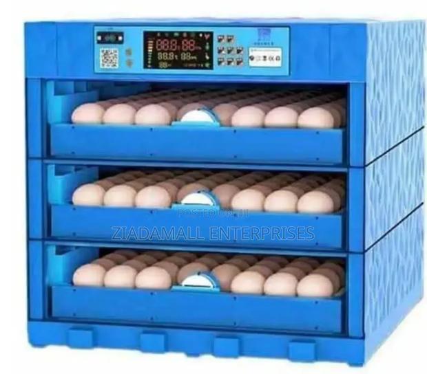 High-Capacity, Fully Automatic Egg Incubator – 192 Eggs - main view