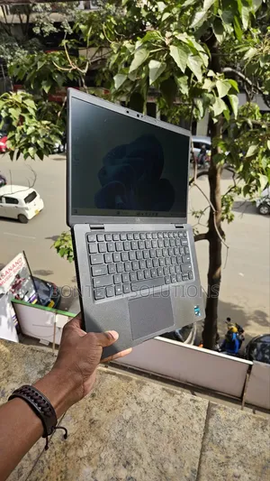 Laptop Dell Latitude 7420 16GB Intel Core I7 SSD 512GB
