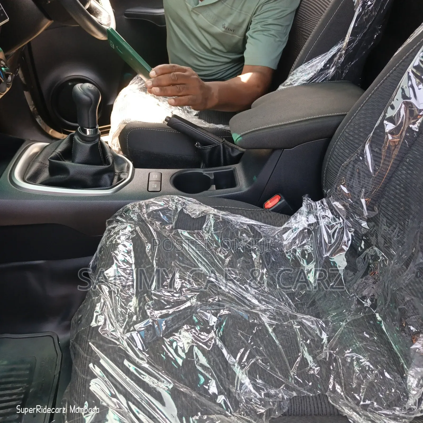 Toyota Hilux 2018 Silver