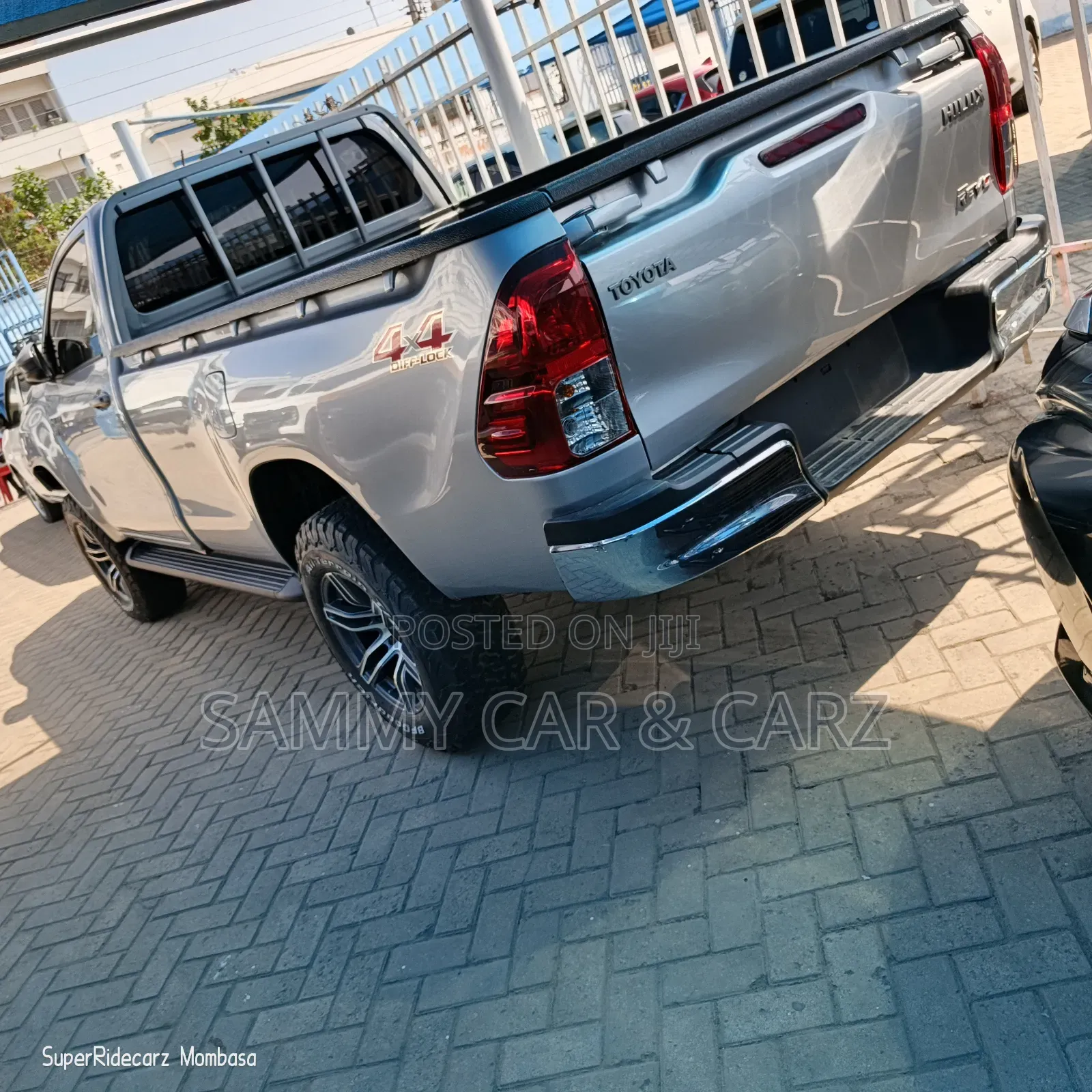 Toyota Hilux 2018 Silver