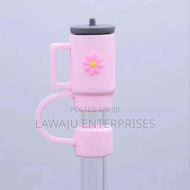 Straw Toppers