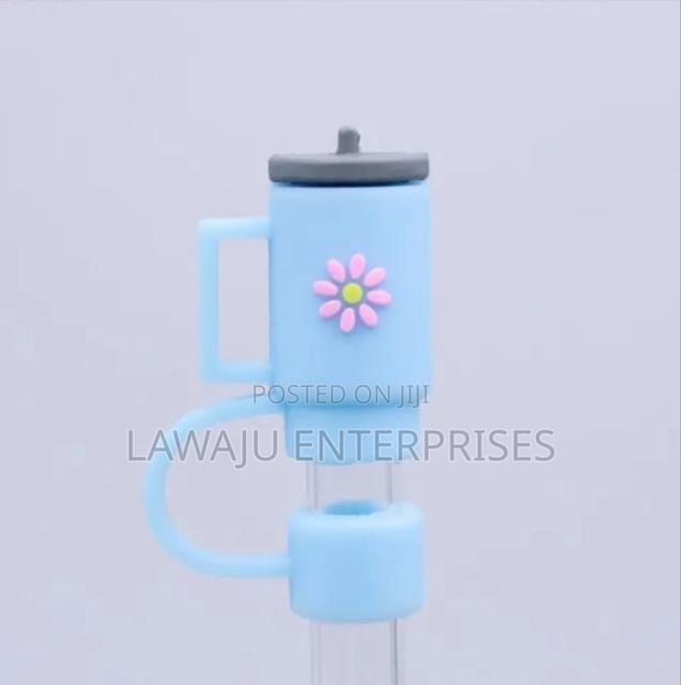 Straw Toppers