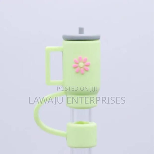 Straw Toppers - main view