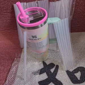 Straw Toppers