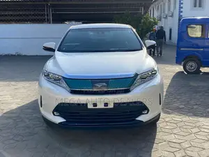 Toyota Harrier 2018 White