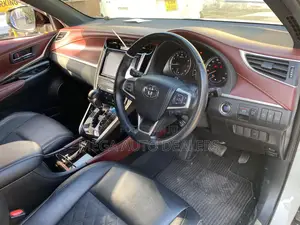 Toyota Harrier 2018 White
