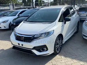Honda Fit 2018 White