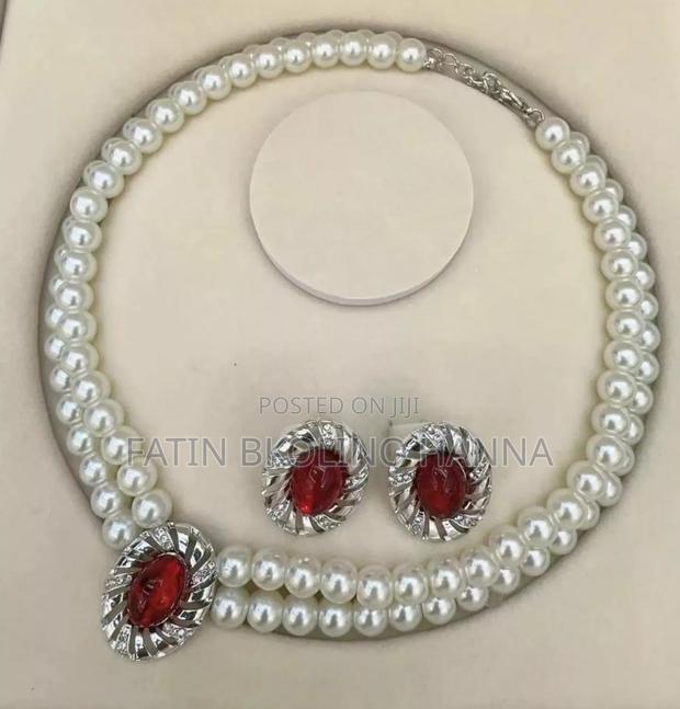 Choker Set - main view