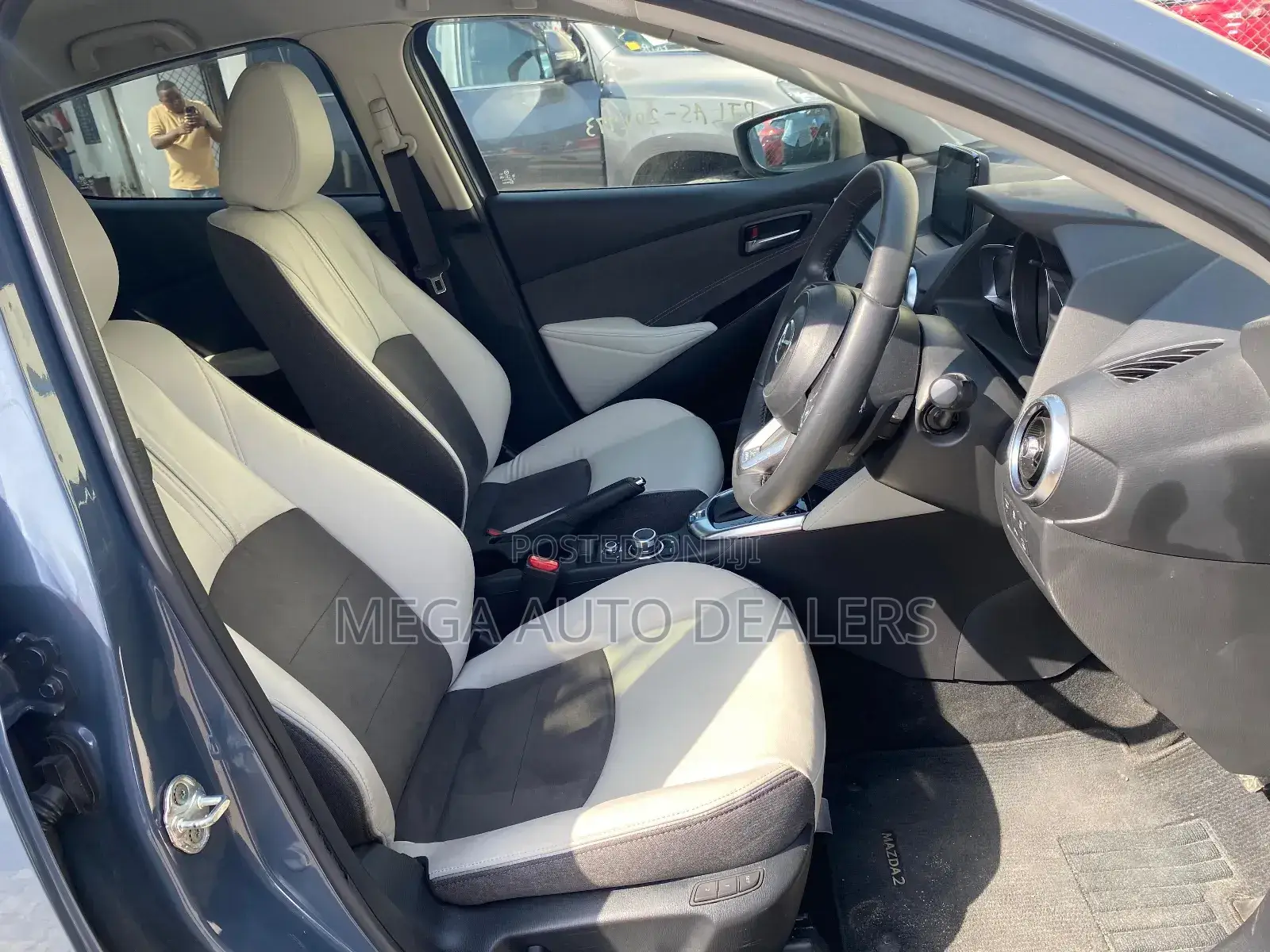 Mazda 2 2018 White