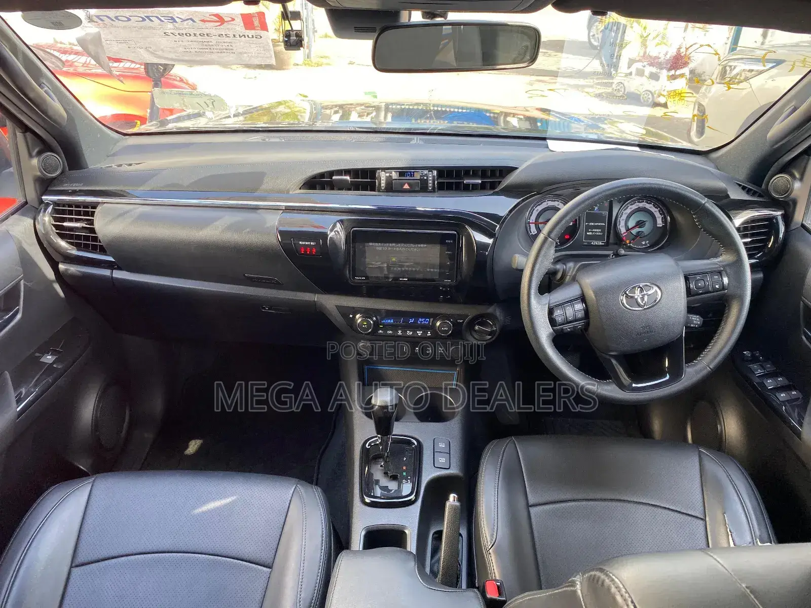Toyota Hilux 2019 Black