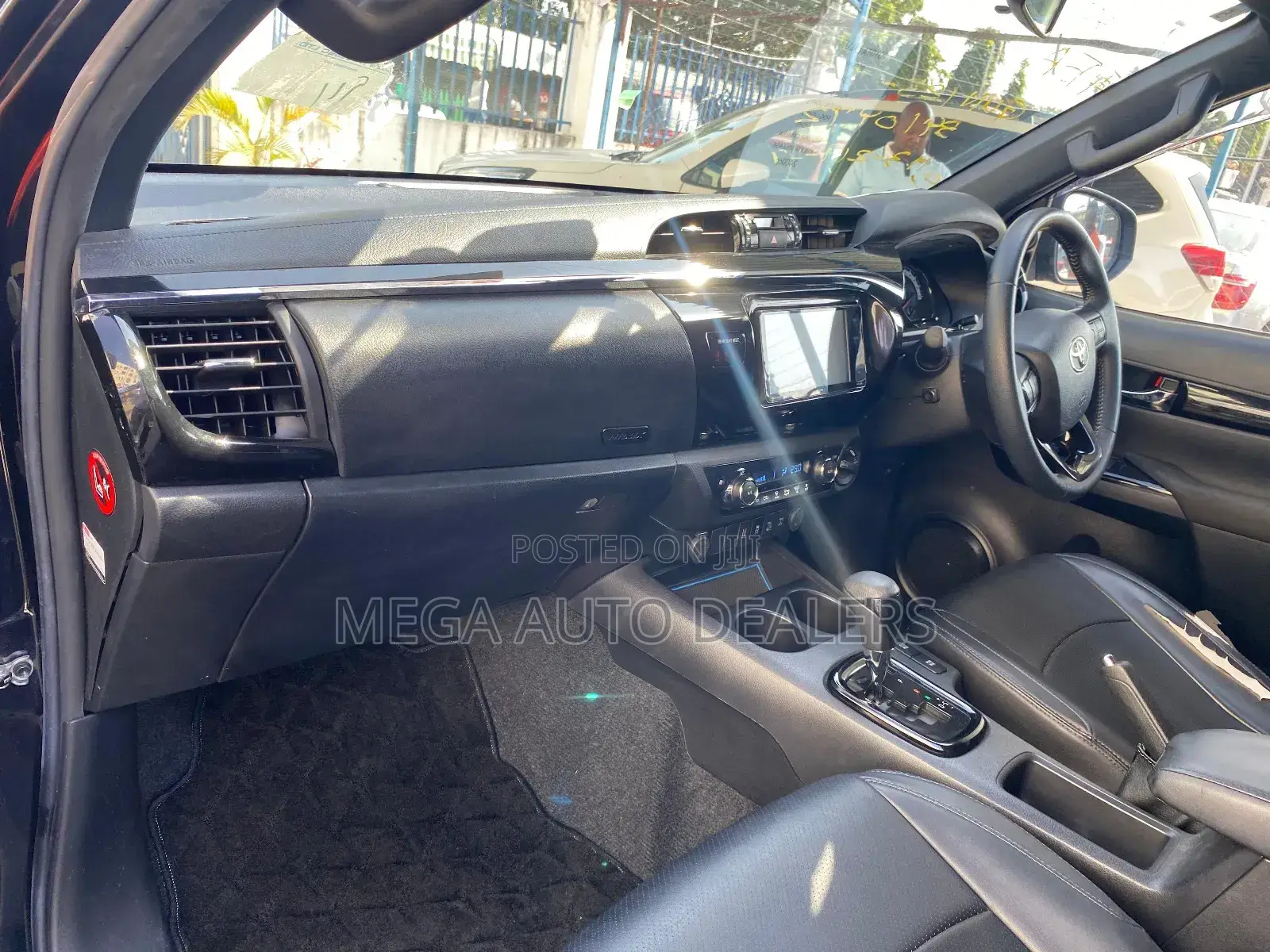 Toyota Hilux 2019 Black