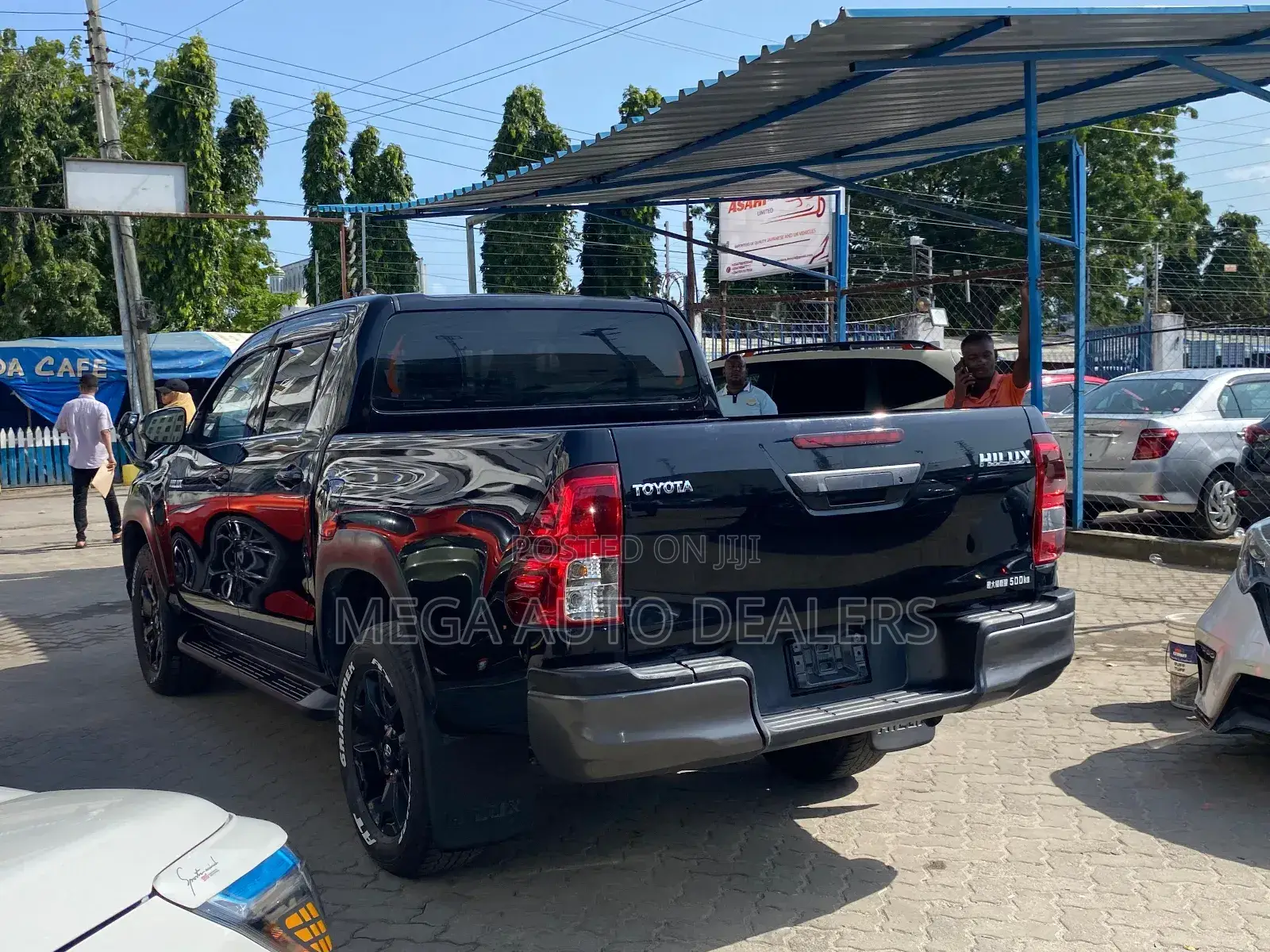 Toyota Hilux 2019 Black