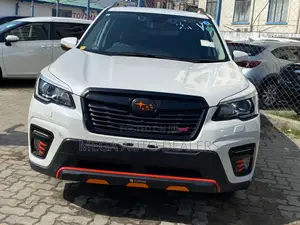 Subaru Forester 2019 White