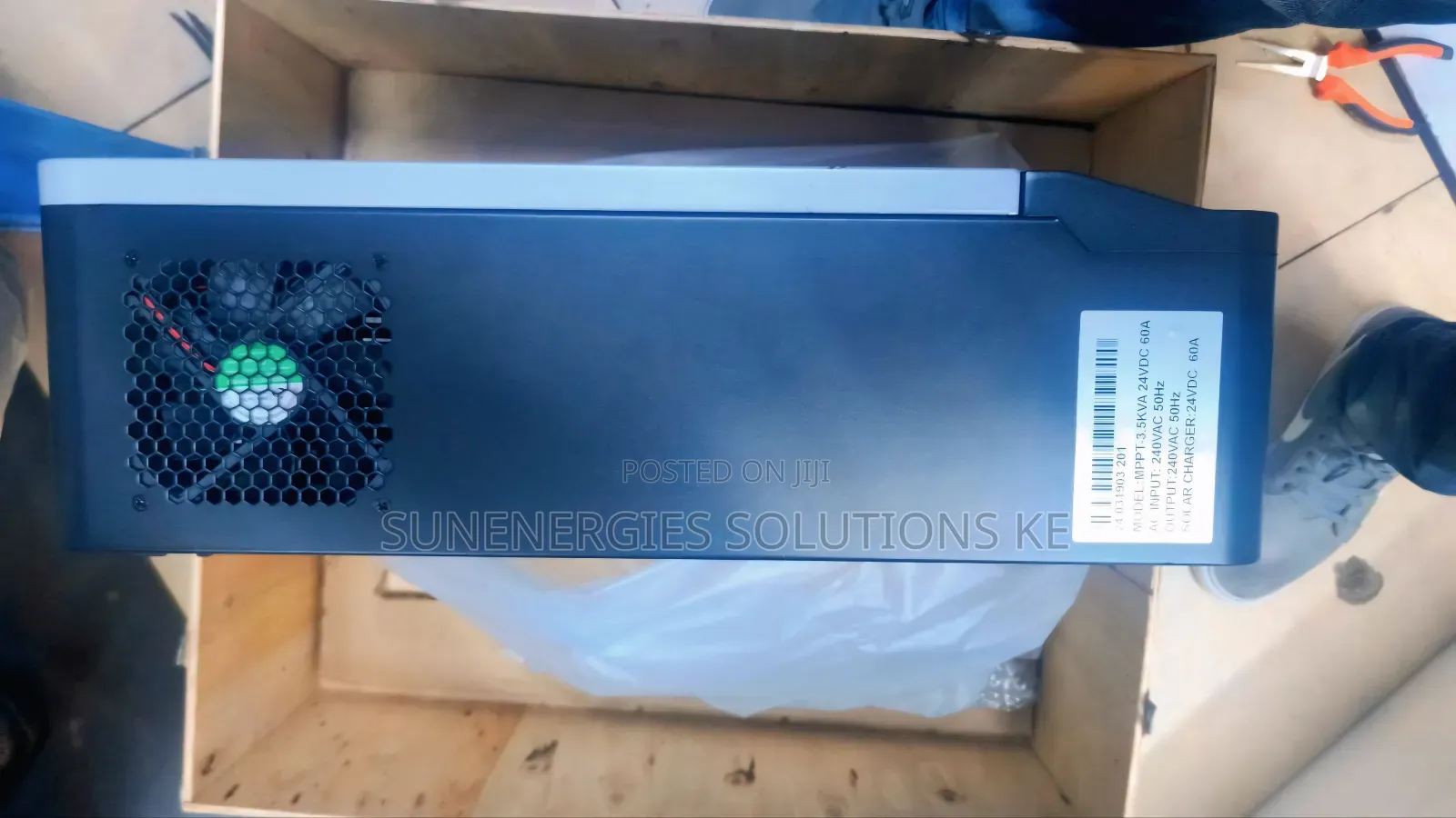 Snadi 3.5kva Low Frequency Hybrid Inverter