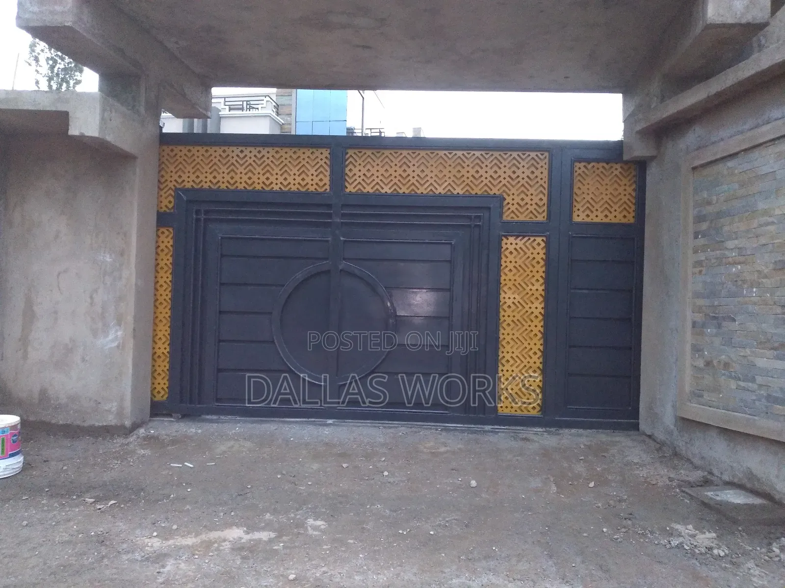 Sliding Gates and Windows