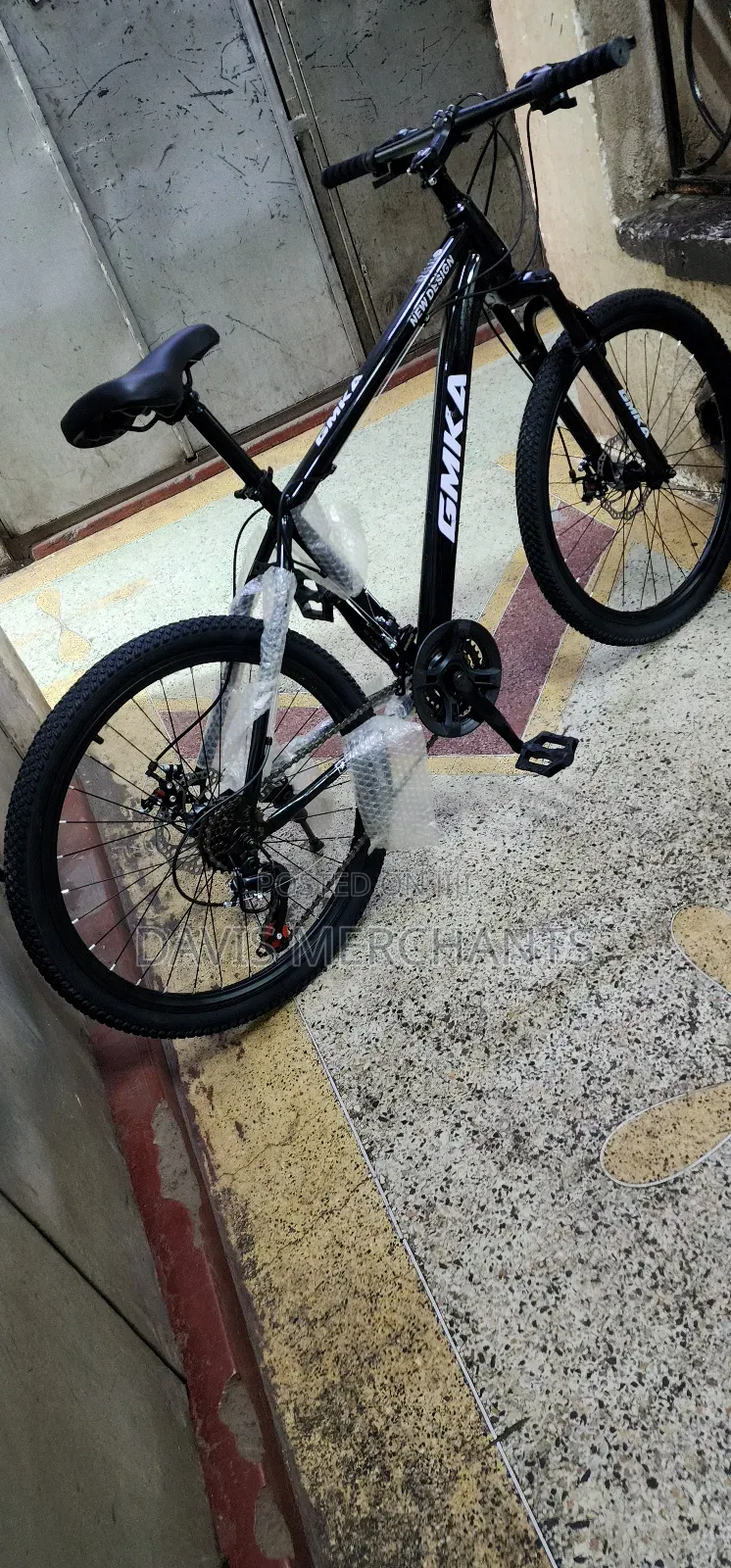 Sports Bike Size 24 With Front Shocks 14 Speed Gear