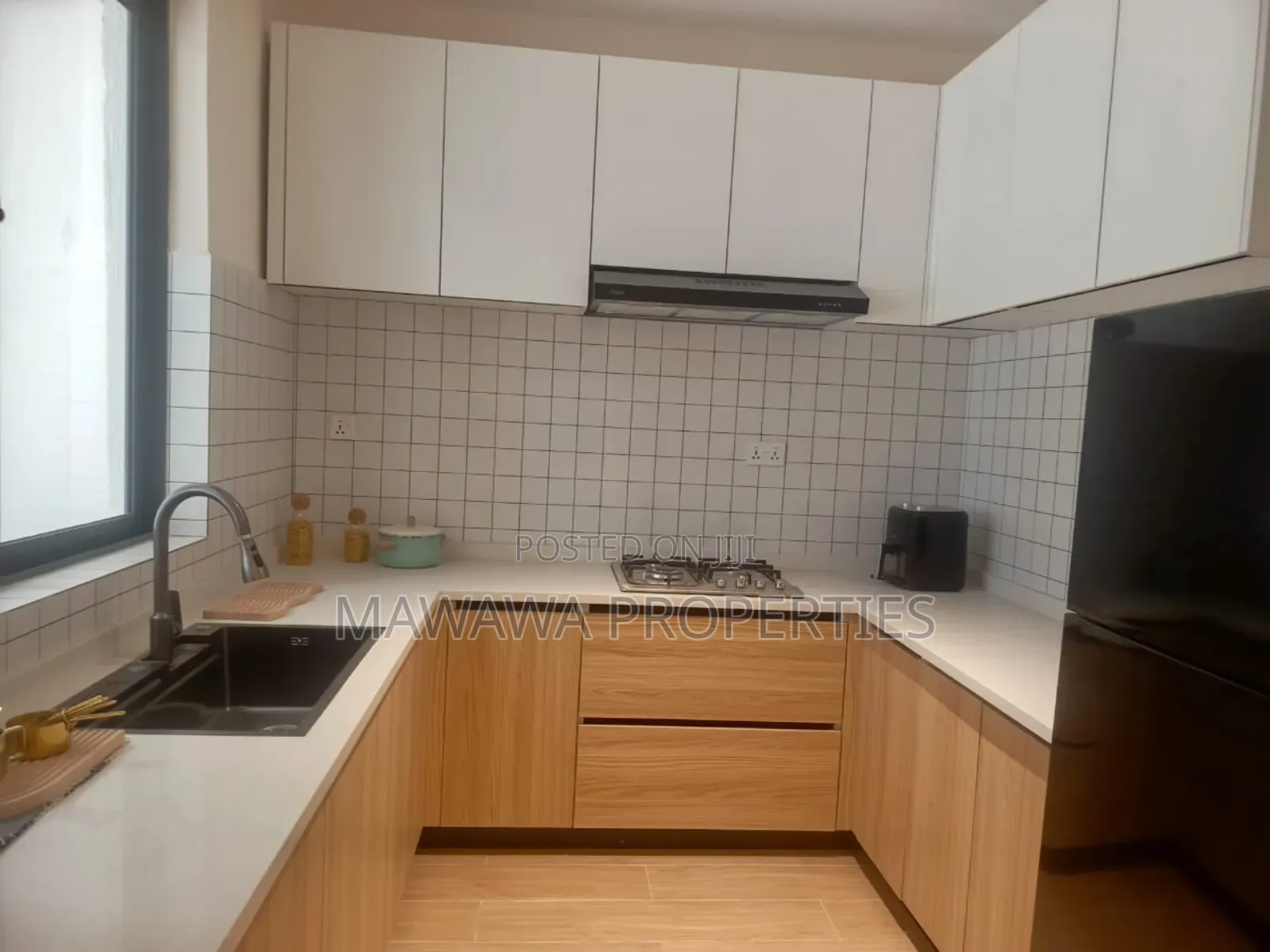 3bdrm Apartment in Gateway  Mall, Syokimau for sale