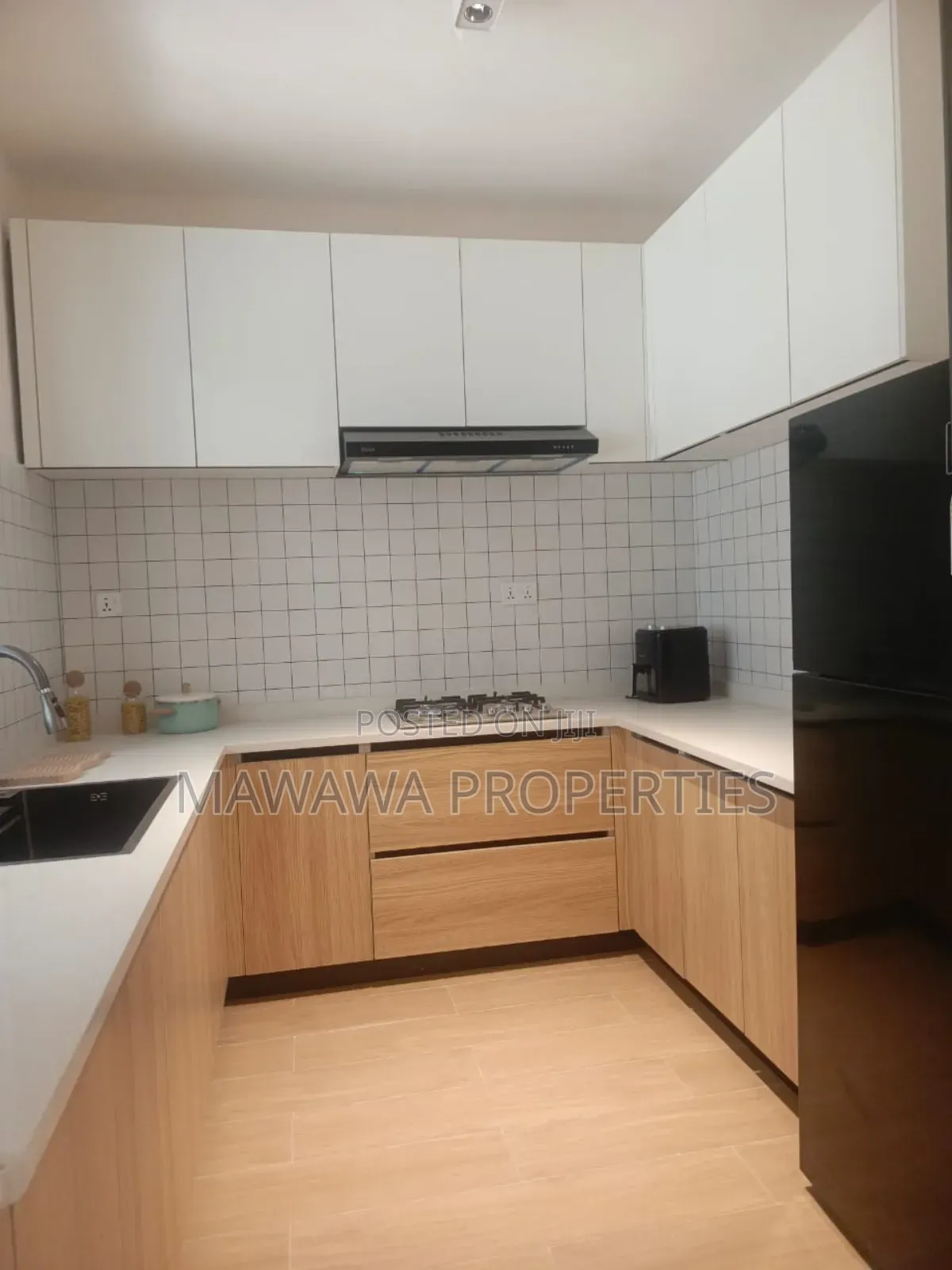 3bdrm Apartment in Gateway  Mall, Syokimau for sale