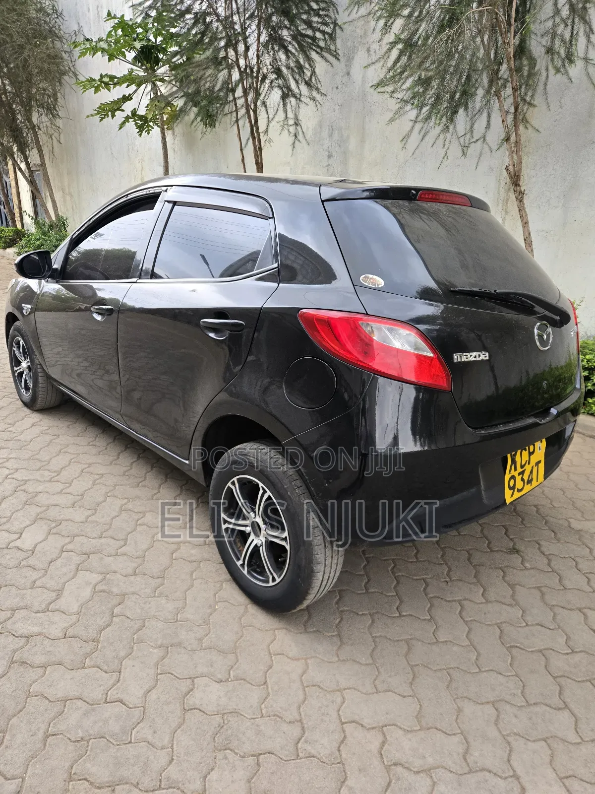 Mazda Demio 2011 Black