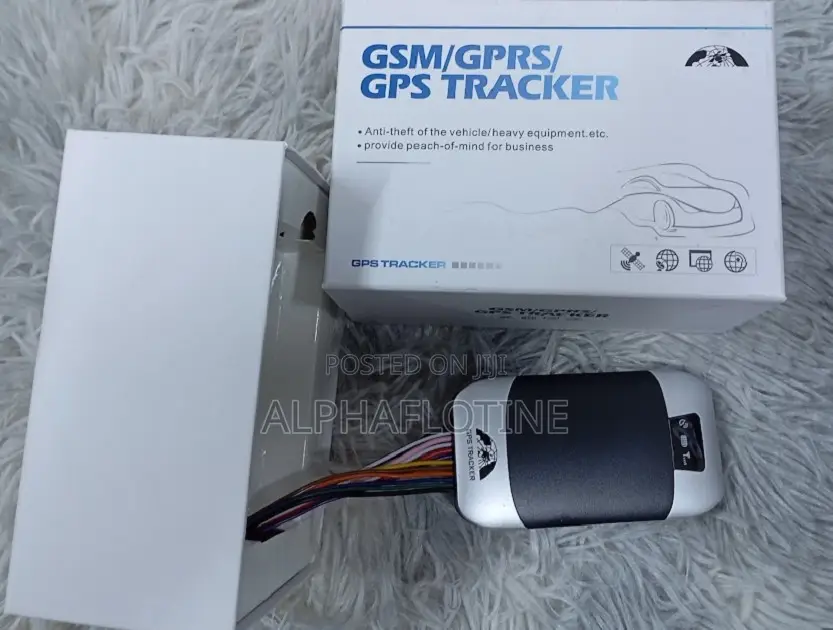 GSM/GPS/GPRS/GPS Trackerreal Time Tracking Device