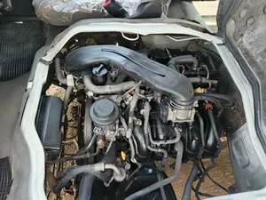 Toyota HiAce 2019 White