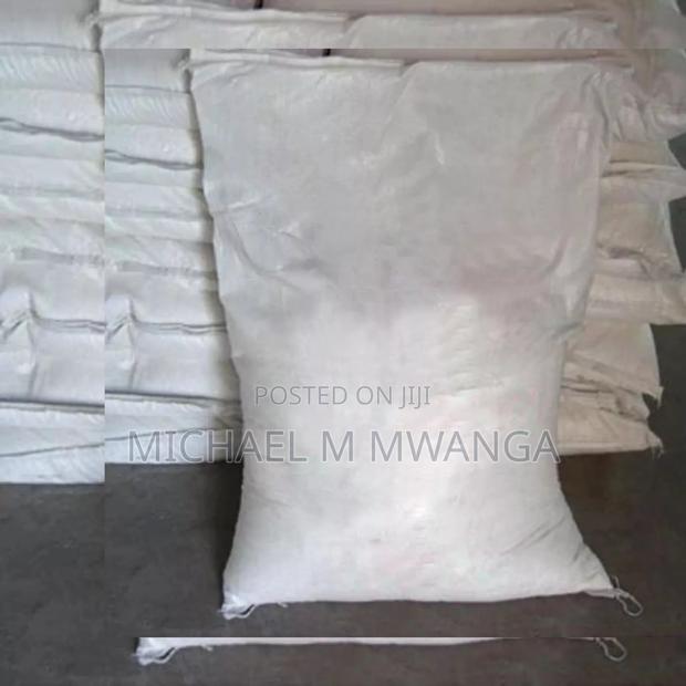Long-Lasting White Road Marking Paint
