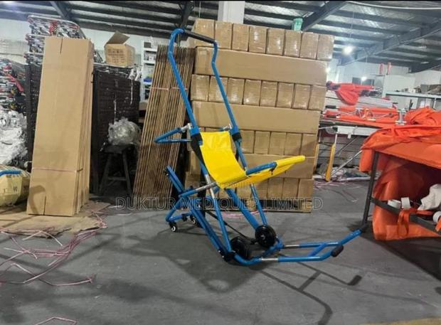 Advanced Stairs Evacuation Chair - thumbnail 2