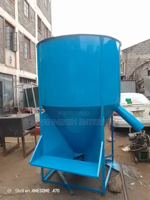 Animals Feeds Mixers