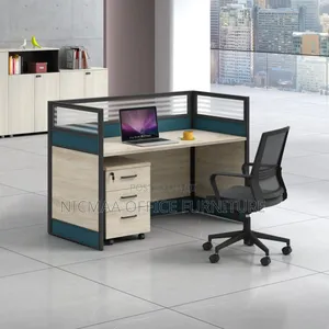 Seamless Collaboration 1- Person Modular Office Workstation.
