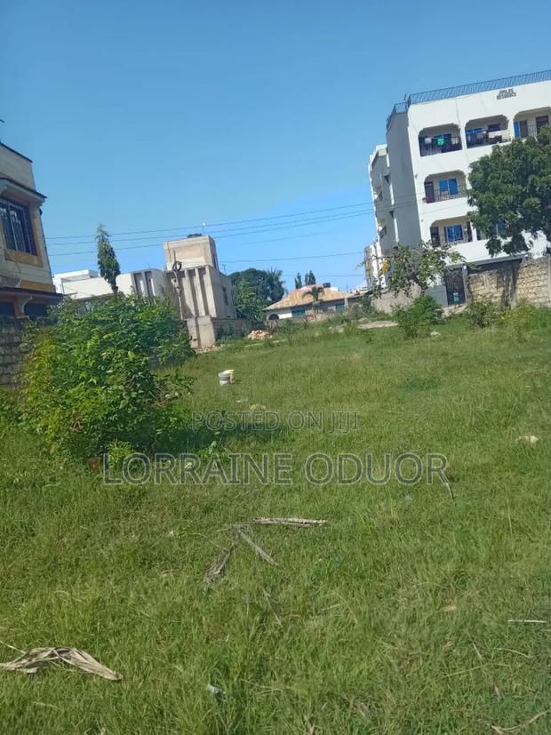 50 by 100 Acre of Land - thumbnail 3