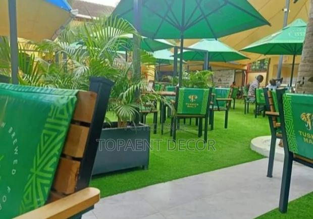 Outdoor Restaurant Artificial Green Grass Carpet