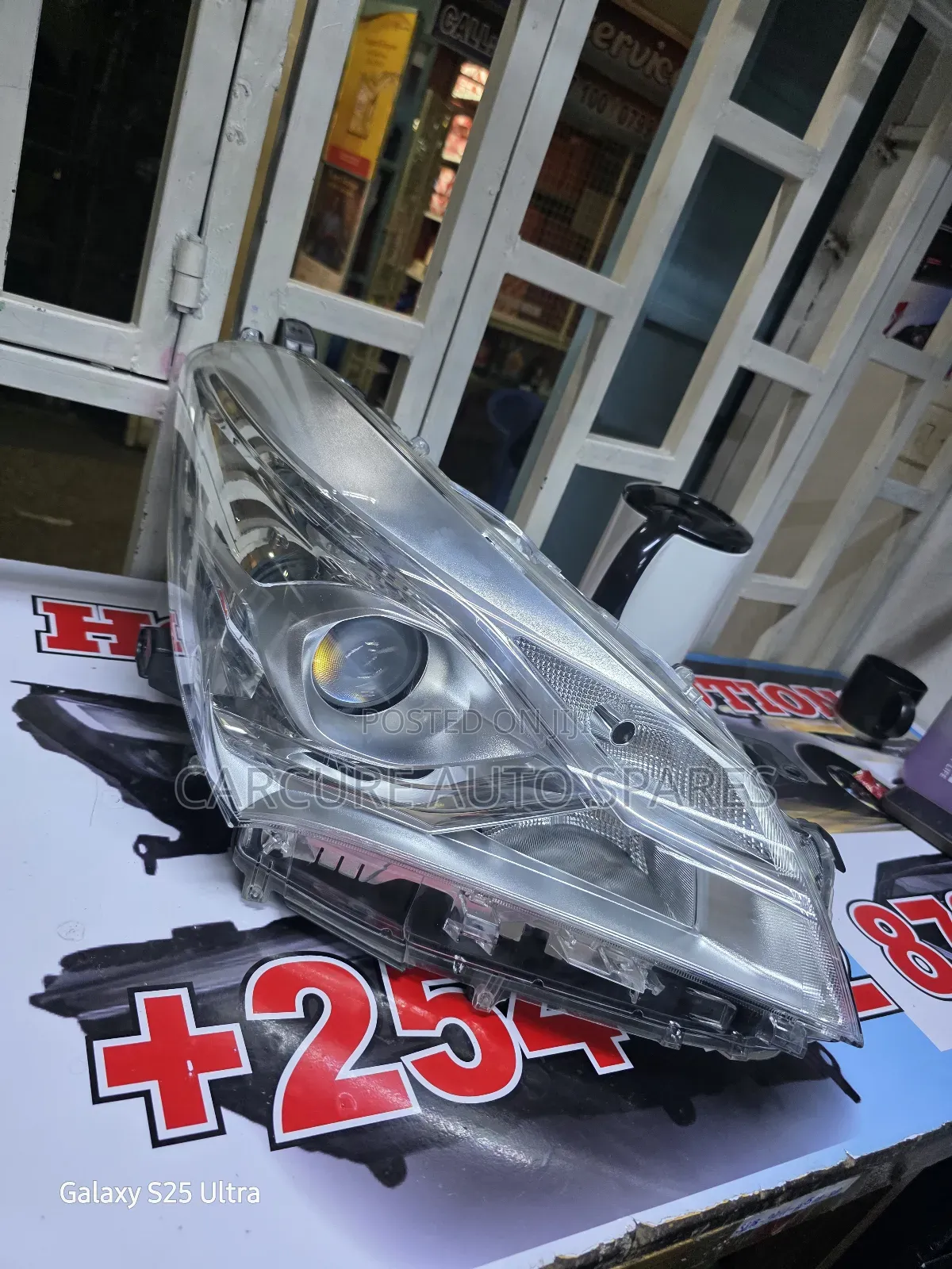 Vitz 2015 To 2018 Clear Headlight Xenon 302-303